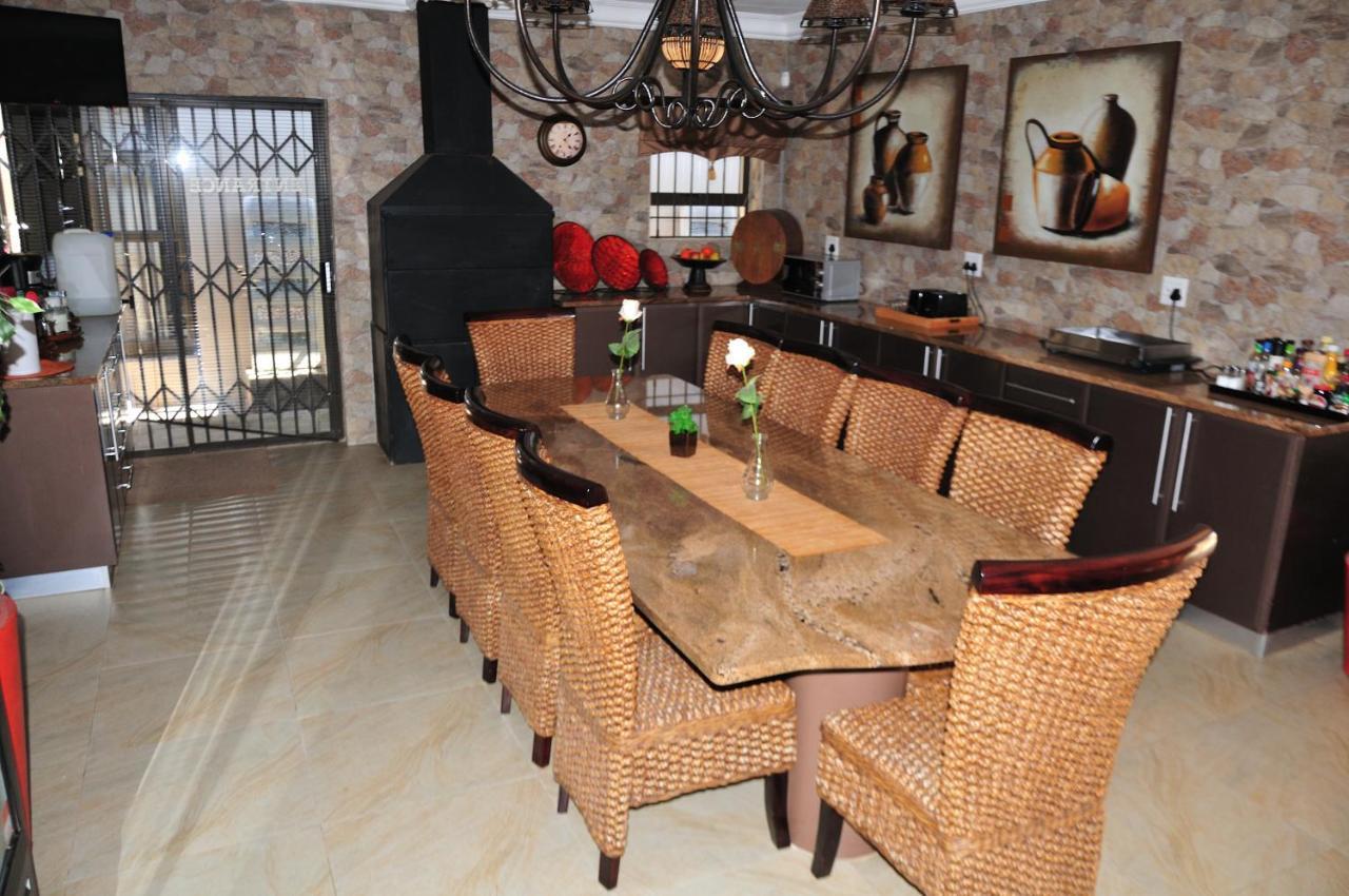 Mi Casa Guest House Uitenhage Εξωτερικό φωτογραφία