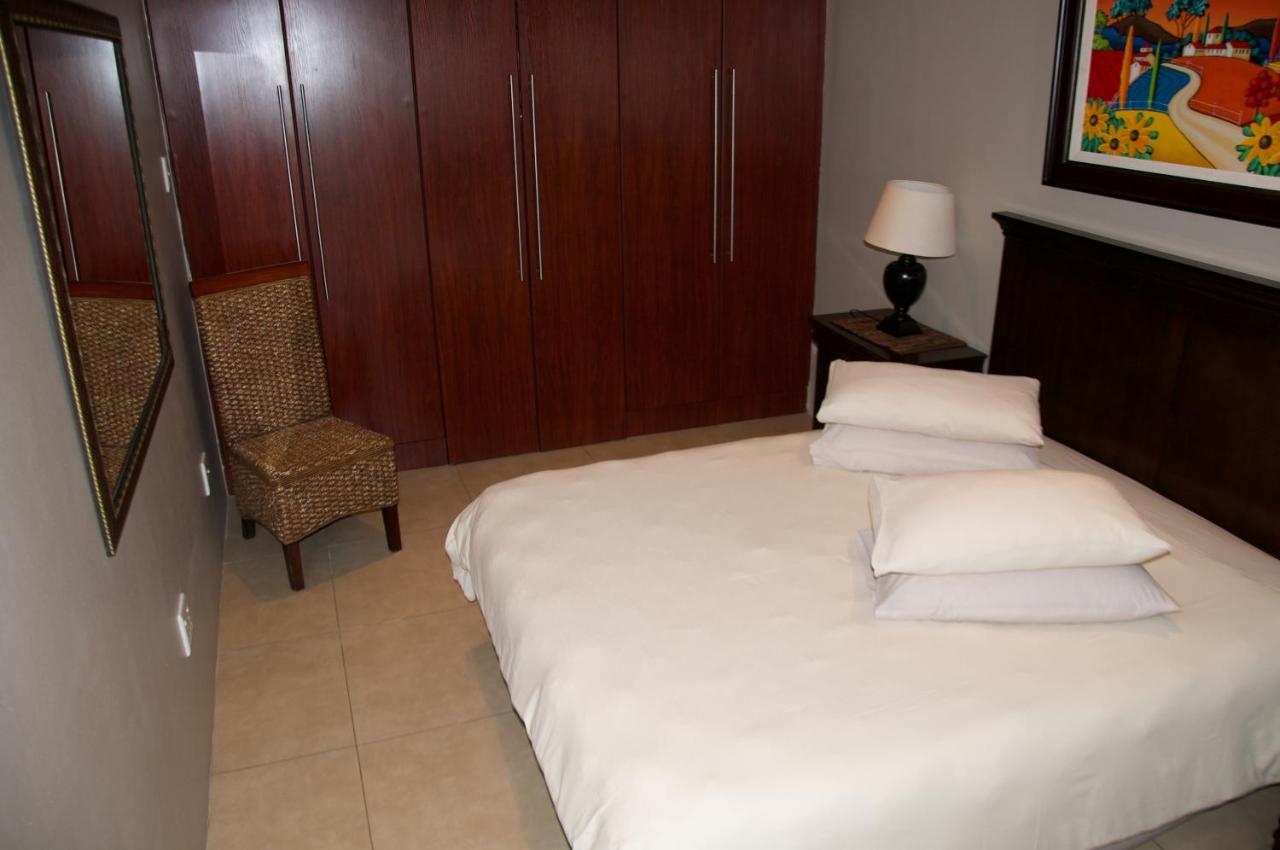 Mi Casa Guest House Uitenhage Εξωτερικό φωτογραφία