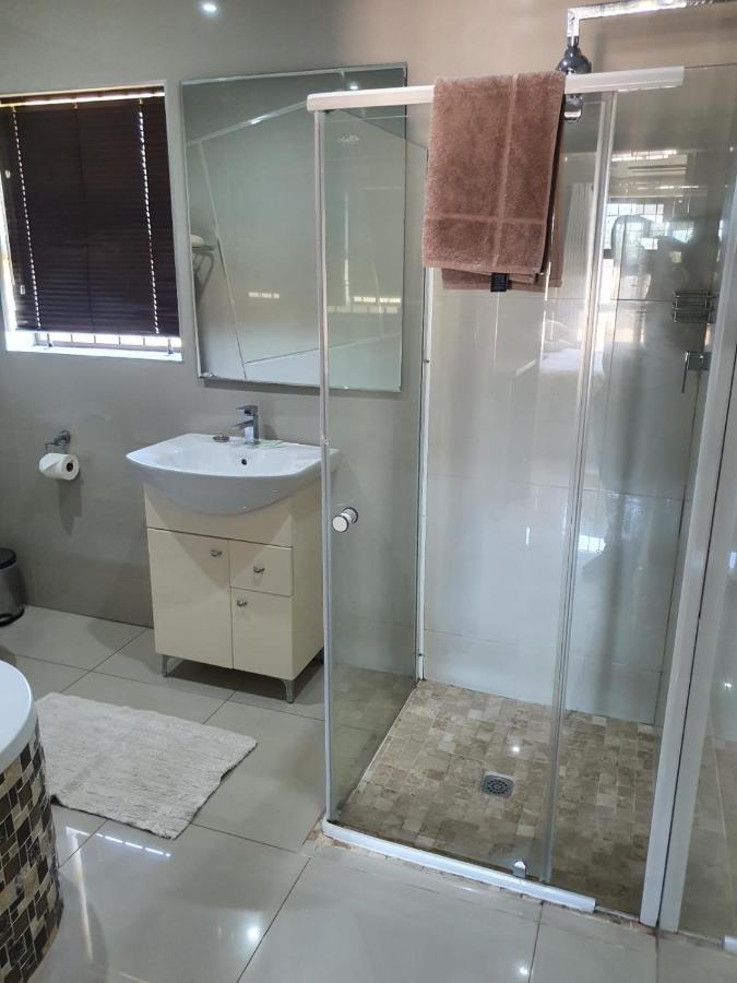 Mi Casa Guest House Uitenhage Εξωτερικό φωτογραφία