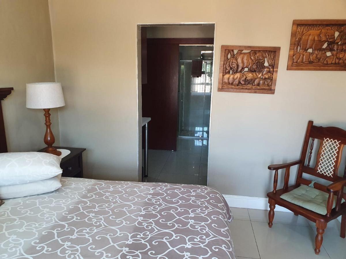 Mi Casa Guest House Uitenhage Εξωτερικό φωτογραφία